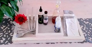 Table-Caddy-Tray