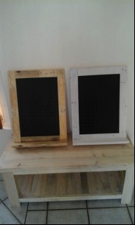 Rustic-Chalkboard-with-shelf